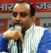 भाजपा प्रवक्ता सुधांशु त्रिवेदी ने बगैर दफ्तर गए लिया वेतन!
