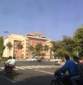 मप्र के प्रशासनिक भवन में दो लंबरदारों में शक्ति-परीक्षण