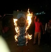 सीहोर भाजपा में उबला असंतोष-युवा मोर्चा का फूटा गुस्सा-जसपाल अरोरा का पुतला जलाया