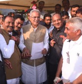 रायपुर : किसानों ने कर्जमाफी के लिए मुख्यमंत्री को दिया धन्यवाद