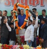 रायपुर : मुख्यमंत्री श्री भूपेश बघेल ने जनता का आभार करने अमलेश्वर से पाटन तक किया रोड-शो