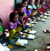 छत्तीसगढ़ में मिड-डे मील में अंडा परोसने को लेकर भाजपा का बवाल,खान-पान के मुद्दे पर बाँट रही समाज को भाजपा,कांग्रेस का आरोप