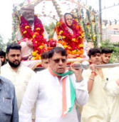 शांडिल्य महाराज की पालकी यात्रा में शामिल हुए मंत्री श्री शर्मा