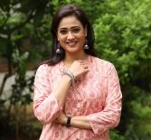 श्वेता तिवारी का नया हेयरकट