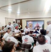 जल संसाधन मंत्री श्री सिलावट ने इंदौर के बुद्धिजीवियों के साथ नगरीय प्रशासन मंत्री श्री सिंह से इंदौर के मास्टर प्लान के संबध में भेंट की