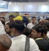 दिल्ली विश्व पुस्तक मेला: ‘जय श्री राम’ के नारा लगाती भीड़ ने ईसाई संगठन के स्टॉल पर तोड़फोड़ की