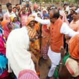 शहडोल दौरे पर पहुँचे मुख्यमंत्री श्री चौहान, दिखे अलग अंदाज में