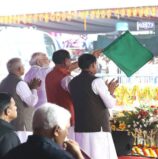 प्रधानमंत्री श्री नरेंद्र मोदी ने रानी कमलापति स्टेशन से 5 वंदे भारत ट्रेन को हरी झंडी दिखाकर किया रवाना