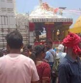 रीवाः देवतालाब के शिव मंदिर में श्रद्धालुओं पर टूट कर गिरा बिजली का तार