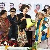 चुनाव के समय धर्म, देशभक्ति का गुलदस्ता देती है भाजपा:प्रियंका गांधी का इंदौर में बयान