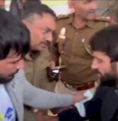 पहलवान बजरंग पुनिया ने पद्मश्री लौटाया, पीएम मोदी के घर के बाहर रखा अवार्ड