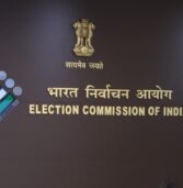 मतदान प्रतिशत के आंकड़े वेबसाइट पर डालने में देरी क्यों?सुप्रीम कोर्ट का चुनाव आयोग से प्रश्न
