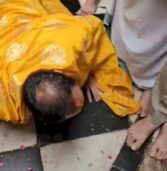 पंडित प्रदीप मिश्रा, राधारानी के दरबार में नाक रगड़कर मांगी माफी