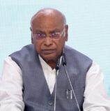 मल्लिकार्जुन खड़गे का बयान-एक राष्ट्र, एक चुनाव संविधान और लोकतंत्र के ख़िलाफ़, देश इसे कभी स्वीकार नहीं करेगा